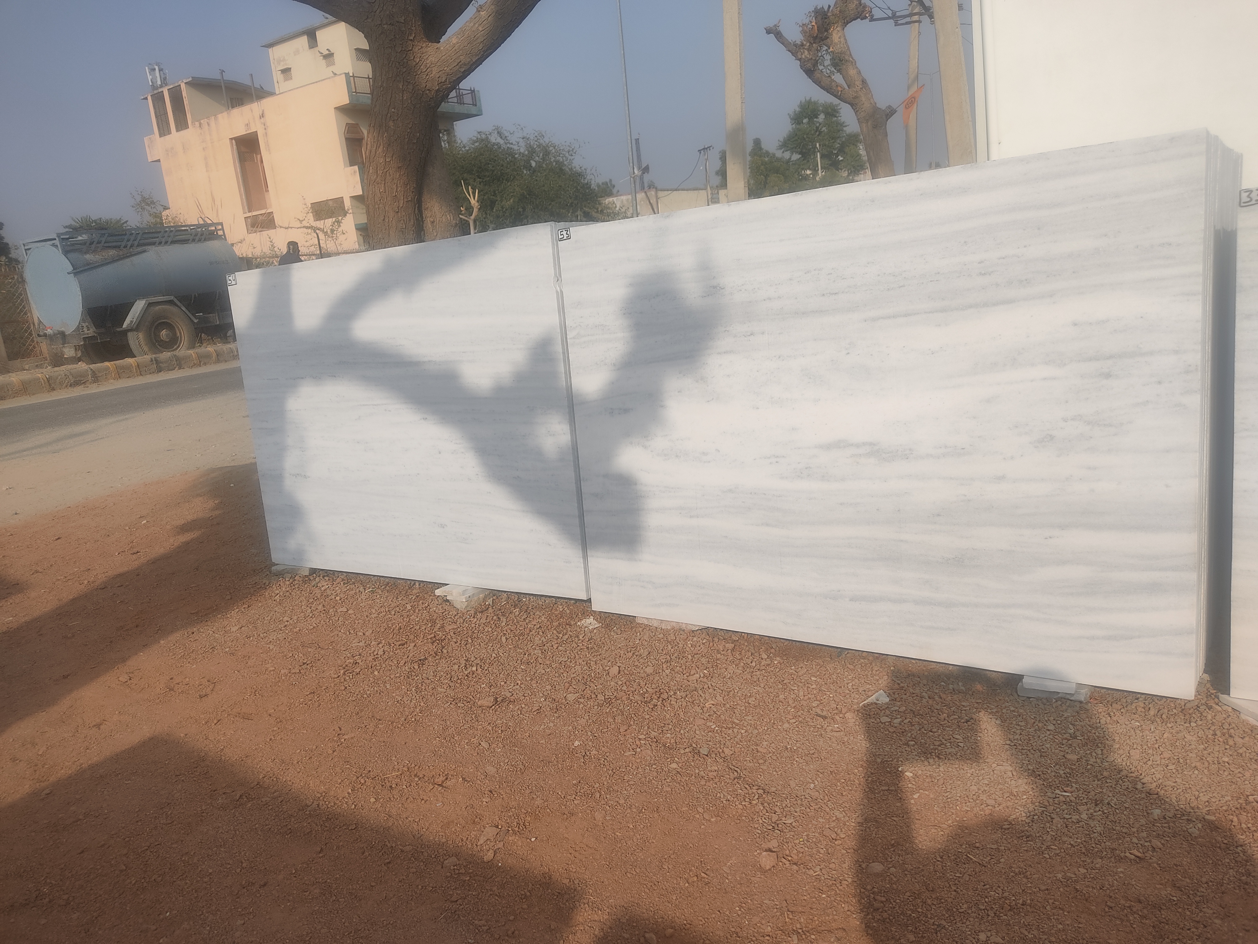 Makrana Dungri White Marble Manufacturers