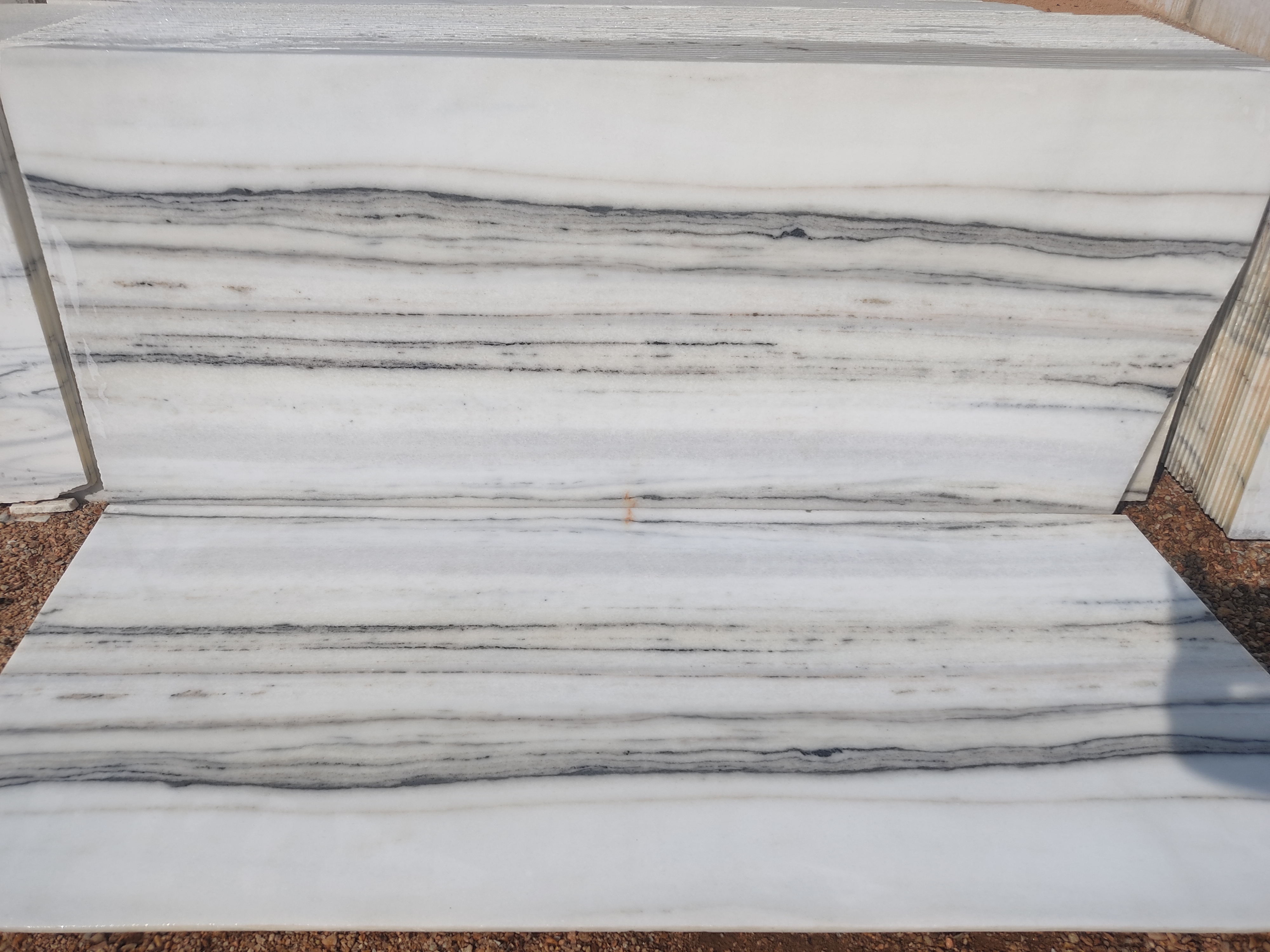 Albeta White Marble Slab Manufacturers