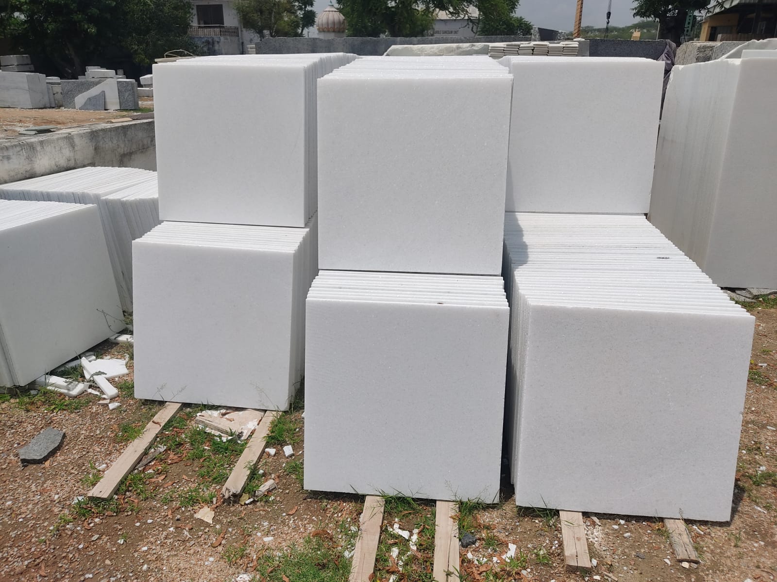 Makrana white Marble Tile Suppliers in Makrana